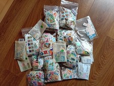 Welt, 350 verschied. Marken aus aller Welt, Kiloware, gestempelt