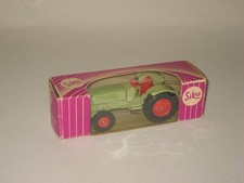 siku v287 Hanomag Zugschlepper