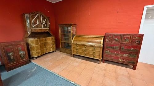 Biedermeier vitrine 1 - vitrine, –