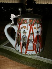 Bierkrug mit Zinndeckel  -