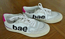 rōv ROV Damen Sneakers Gr. 38 weiß mit lila Kappe hinten