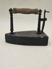 G/25  Antikes Bügeleisen /