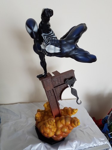 Sideshow marvel spider man - sideshow,