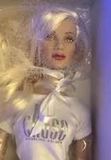 Robert Tonner Chase Model Party Angelina