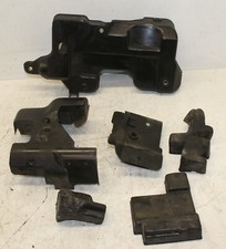 Mitsubishi Pajero V60 III 3 3.2 Di-D Schalldämmung Motor Einspritzpumpe