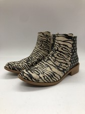 DOGO Damen Stiefel Ankle Boots Zebra Illusion, beige/schwarz, EUR 36, DEFEKT