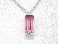 Turmalin Collier Anhänger 750 Weißgold 18Kt rosafarbener Turmalin 0,92ct