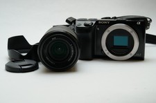 Sony alpha NEX-7 mit Objektiv