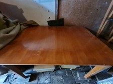Eleganter tisch kirschholz - eleganter,