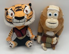 Stofftier Plüschfigur Kung Fu