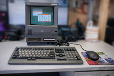 RARE Fujitsu FM Towns II UX20