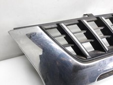 Mitsubishi L200 MR339879 Grill Kühlergrill BJ1998 1. Faceliftmodell ab 4/98