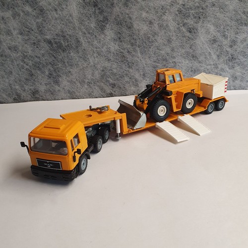 Siku 3912 tieflader man - (,