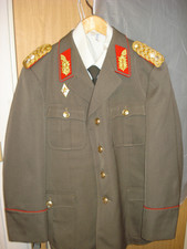 Uniform  Generalleutnant (Winterdienst) NVA, Landstreitkräfte, MfS. Konvolut.