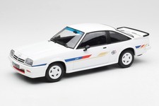 183305 Opel Manta Guy