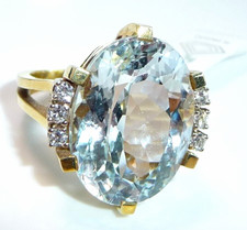 Ring 585 gold 20.0ct topaz