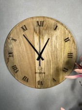 Holz-Wanduhr -, Lasergraviert, Lautlos, Personalisierbar, minimalist, Rund 34cm