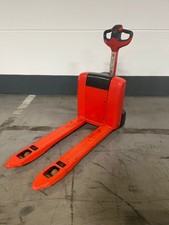 Linde Elektro Niederhubwagen