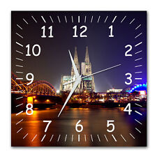 BM Wanduhr 30 cm x 30 cm leises Uhrwerk Quarzuhrwerk Skyline Köln 9480-1 WZ