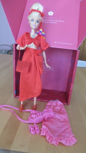 Barbie puppe mit wickelrock - barbie,