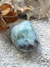 Larimar Trommelstein 