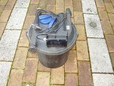 Zwei verschiedene Teichfilter von Oase Filtoclear 6000 und Filtoclear 11000