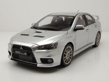 Mitsubishi Lancer Evo X silber