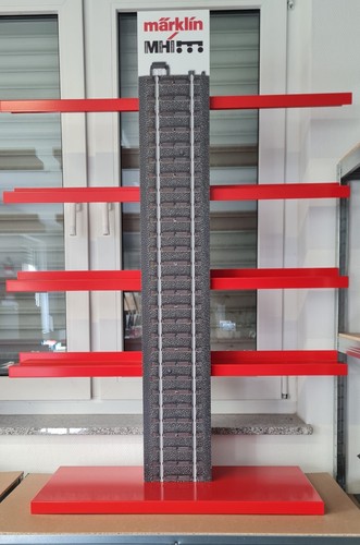 Märklin beleuchtetes lokregal - beleuchtetes,