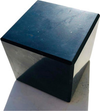 Schungit Würfel 5 cm poliert