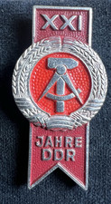 Abzeichen / Anstecker DDR - 21 Jahre DDR , Jahrestag der DDR