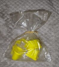 4 schöne Keks-/ Plätzchen Ausstecher, vermutlich DDR , gelb #Neu# in OVP