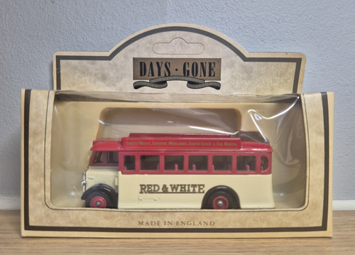 Lledo days gone aec regal - aec, bus