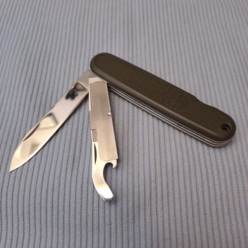 Victorinox
