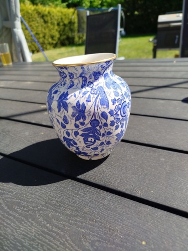 Dachbodenfund schöne vases - dachbodenfund,,