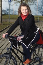 Drachenhaut Regenschutz für Radfahrer - Alternative zu Poncho und Regenhose