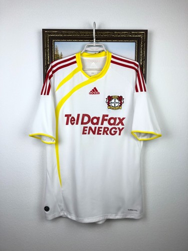 Bayer leverkusen away - 04,