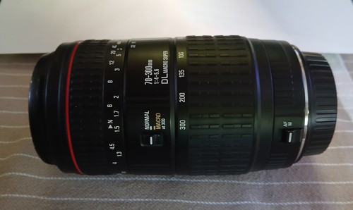 Sigma 300mm 5 6 dl - 70-300mm, f/4-5.6