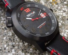 Sector XXL Uhr 48 mm Schwarz-Rot #3251 HAU Herrenuhr Datum, mit original Armband