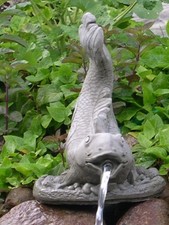 Wasserspeier Koi Steinfigur