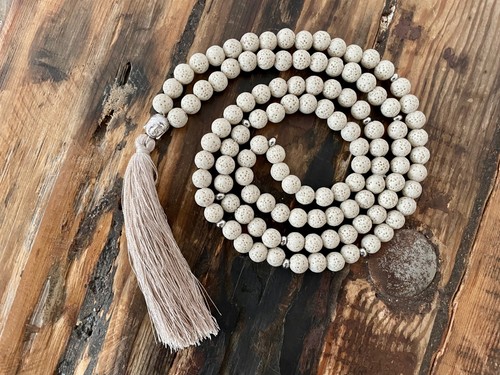 Mala kette lava - kette,