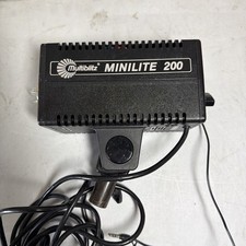 Multiblitz Minilite 200 -