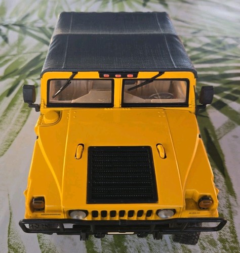 Hummer gelb schwarz - /,