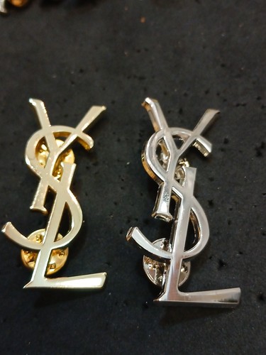 Pin parfums ysl yves - 2,