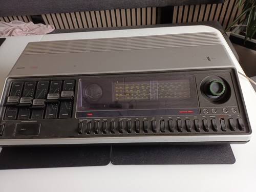 Philips 752 receiver - philips,