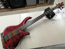 Mayones Patriot 4 E-Bass - High-End Handwerkskunst