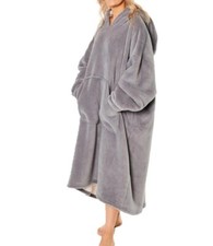 Oversized Giant Hoodie Center