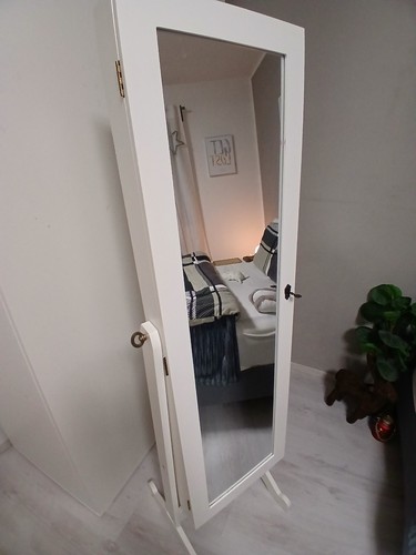 Schmuckschrank