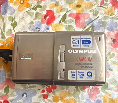 Olympus camedia zoom - c-60,