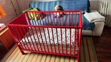 Babybett IKEA Kinderbett  Wickeltisch Hochstuhl