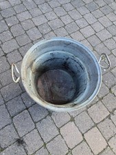 Grosser Kupfer Pflanzkübel